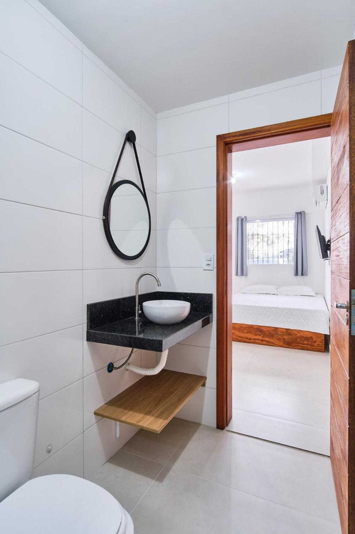 Sol 1: Piscina/cozinha/ar - Apenas 600m Da Apartamento Ubatuba